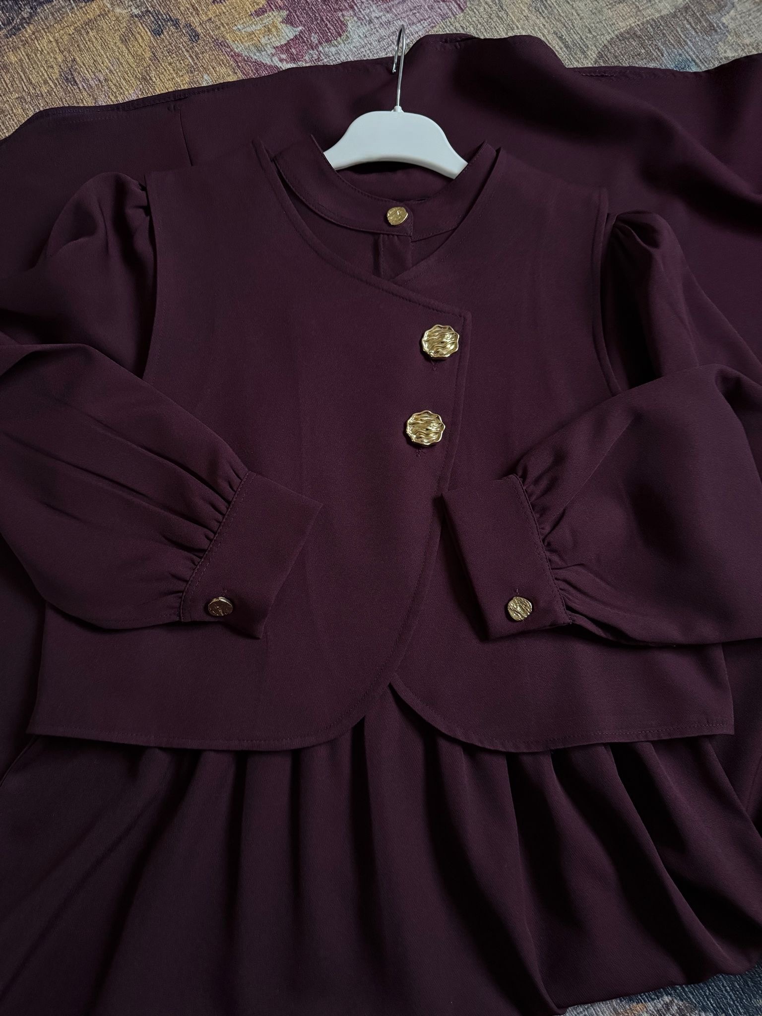 YELEK DETAYLI ELBİSE