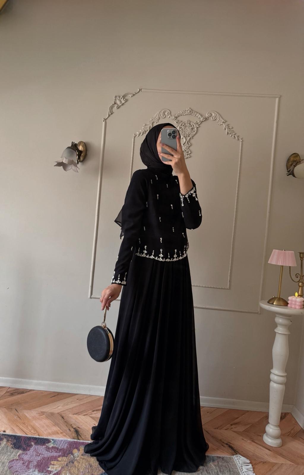 Siyah Taşlı Takım 